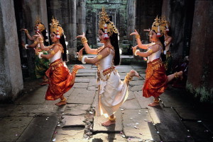 Khmer dancers